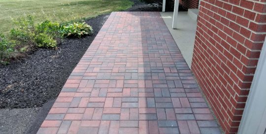Paver-Walkway-Jack-Hanna-Zoo-Rental-Property