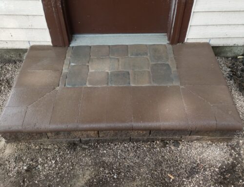 Bullnose caps with 45 degree corners and paver landing